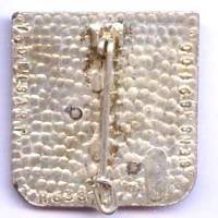 18° Régiment de Transmissions , croix de Lorraine en relief , dos gaufré, épingle sertie