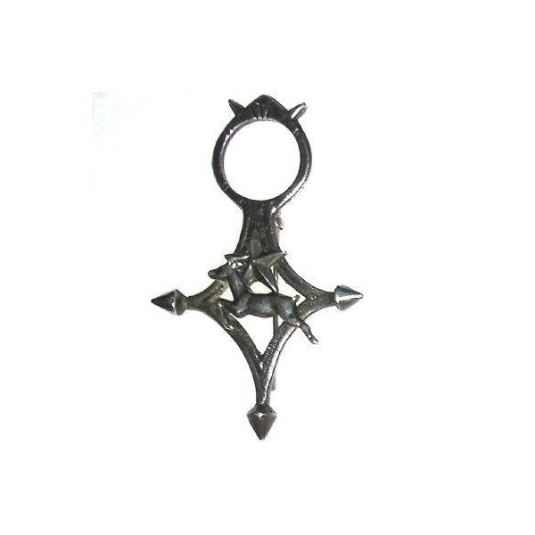 En argent , Compagnie de Commandement du Groupe des Unités Sahariennes de l'Est , 74 mm, (argent bas titre) , poinçon