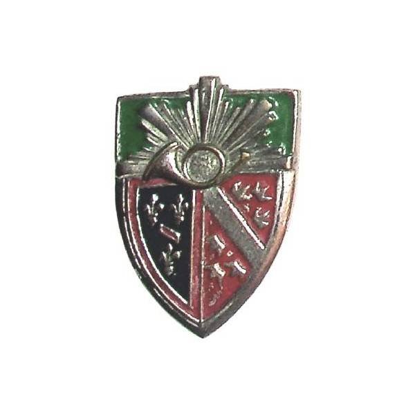 1° Régiment de Chasseurs à Cheval , 1 au dessus du cor, moulage Drago, chromé et peint
