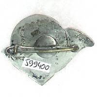 2° 1 / 2 Brigade de Chasseurs Pyrénéens , isard sur blason, argenté