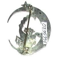 6° Bataillon du Levant , scorpion d'émail noir dans croissant argenté découpé