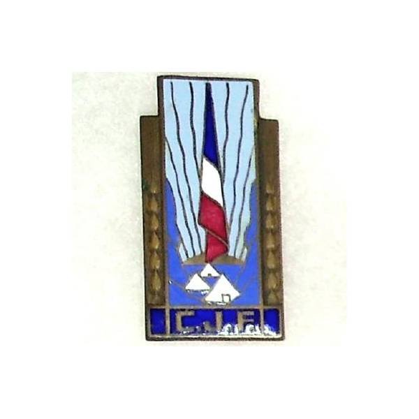 CJF , insigne général, émail, dos lisse, épingle nourrice