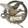 3° Régiment d'Infanterie Alpine , aigle posé aux ailes déployées, rond, tout métal, épingle horizontale