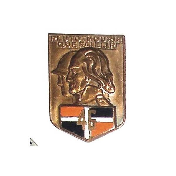 46° Régiment d'Infanterie , plutôt mourir que faillir , 2 têtes, éclat d'émail