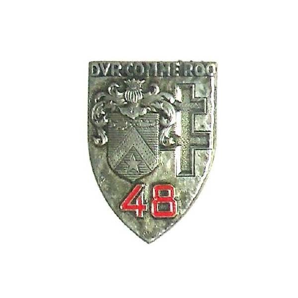 48° Régiment d'Infanterie , dur comme le roc, armes de Guingamp, écu, chiffres peints