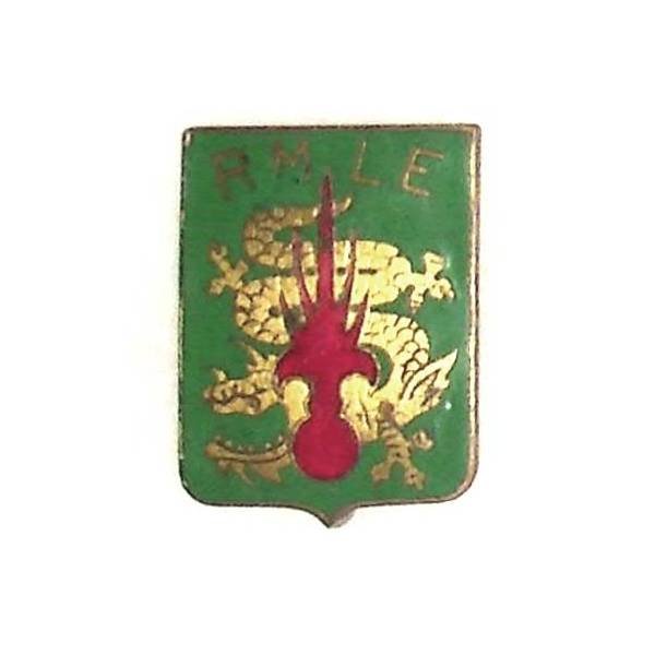 Régiment de Marche de la Légion Etrangère d'Extrême-Orient , grenade rouge sur dragon, lettres en arc de cercle
