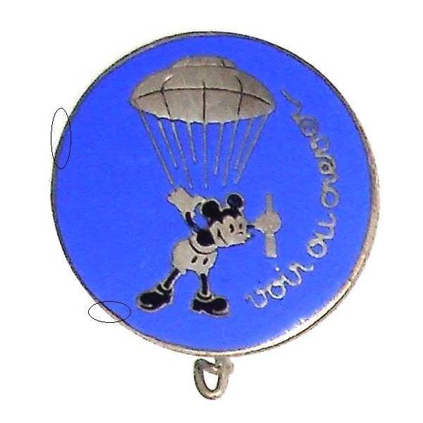 251° Compagnie d'Aérostiers , Mickey, "voir ou crever", légères écailles en surface
