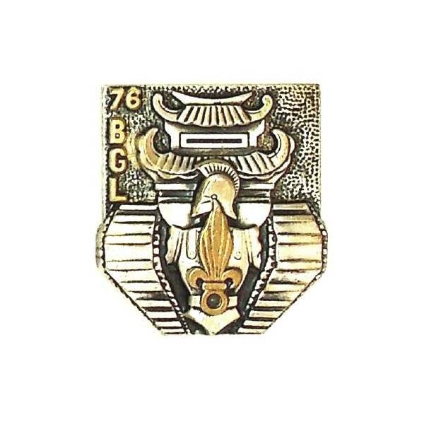 76° Bataillon de Génie Légion en Extrême-Orient , cuirasse, pagode, chenilles mécaniques, matriculé 415