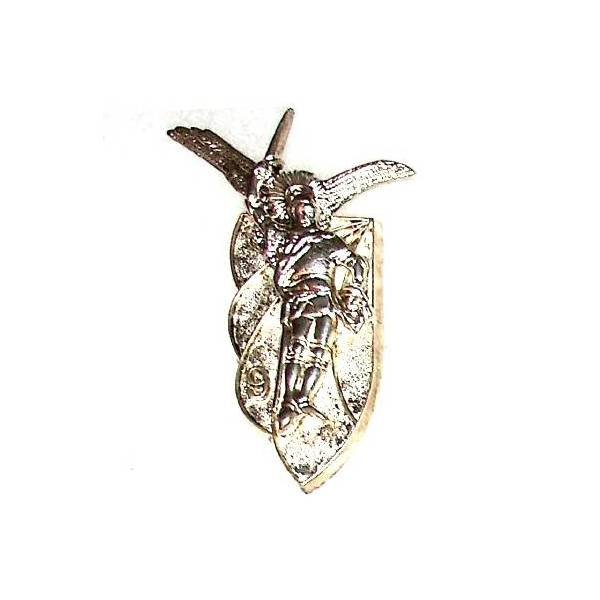 9° Régiment de Chasseurs Parachutistes , 40 mm, tout métal argenté, brillant