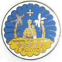 1° Régiment de Hussards Parachutistes / 1° Escadron / 2° Peloton , l'essentiel c'est de gagner, EBR jaune entre 2 palmiers