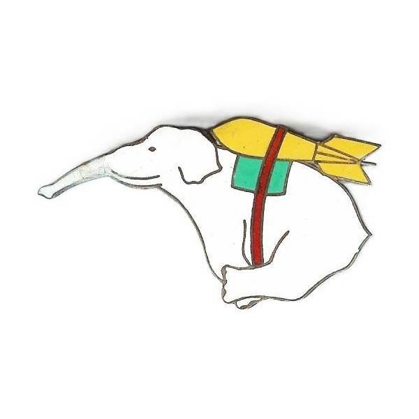 Compagnie de Transport de Munitions , bombe sur éléphant blanc, 35x63