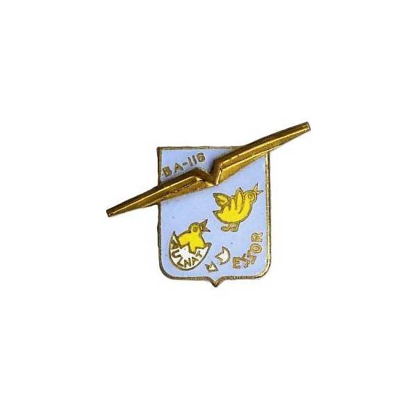 Base Aérienne 116  ESSOR  Aulnat , poussins, sans attache