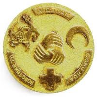 En or , Croix Rouge au...