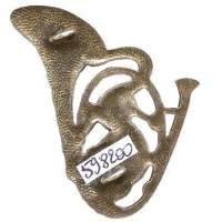 2° Bataillon de Chasseurs à Pied , pavillon à droite, corps écaillé