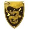 12° Régiment de Dragons , écu, dragon sur fond noir, peint, 3 trous de couture, éclats de peinture