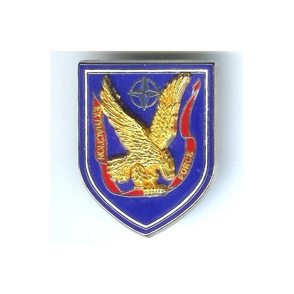 Extraction Force  (KFOR Macédoine) , aigle, attache US