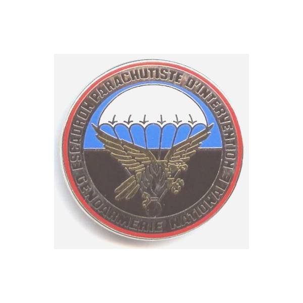 Escadron Parachutiste d'Intervention de la Gendarmerie Nationale , rond, aigle doré, tirage 2002, matriculé 018