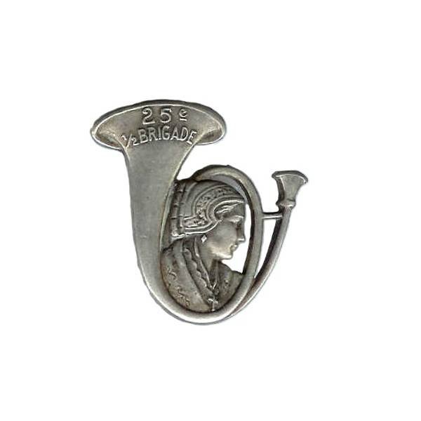 25° 1/2 Brigade de Chasseurs Alpins , attache à pivot