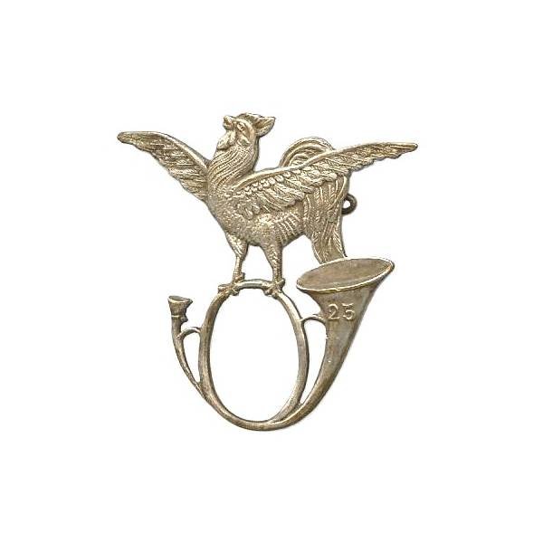 25° Bataillon de Chasseurs Alpins, coq chantant au dessus du cor