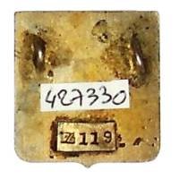 En argent (bas titre) , Groupe de Bombardement 2 / 20  "Bretagne"  , écu, 22x23, poinçons fabriquant au dos, matriculé 119