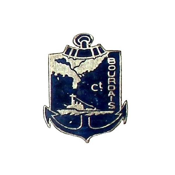 Cdt Bourdais  (canonnière fluviale 1928-45) , métal léger gravé et peint, épingle dans petit ressort
