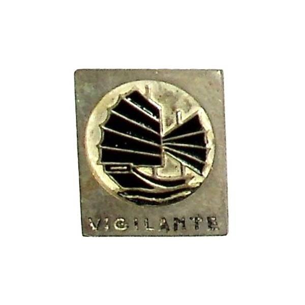 En argent , Vigilante  (canonnière fluviale 1922-45) , jonque noire, nom en bas, dos estampé, peint