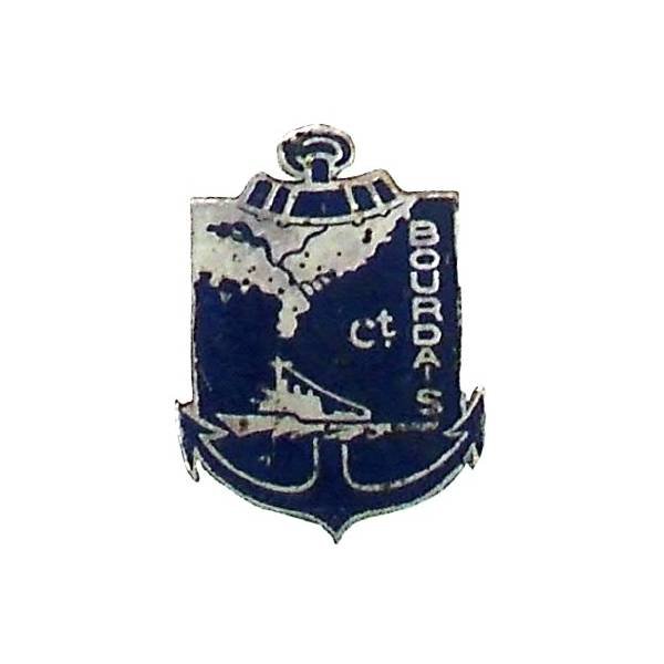 Commandant Bourdais  (canonnière fluviale 1928-45) , métal léger gravé et peint, épingle dans petit ressort